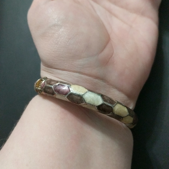 Silver Tone Purple and Cream Enamel Hinged Cuff Bangle Statement Bracelet - Picture 2 of 5